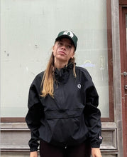이미지를 갤러리 뷰어에 로드 , Champion x Ordauq Windbreaker
