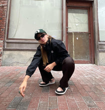 이미지를 갤러리 뷰어에 로드 , Champion x Ordauq Windbreaker
